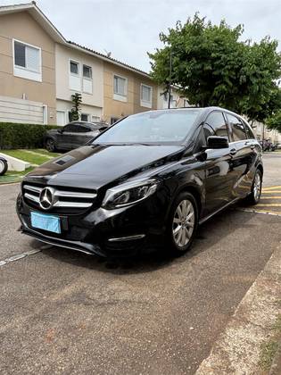 MERCEDES-BENZ B 200 1.6 CGI FLEX 7G-DCT